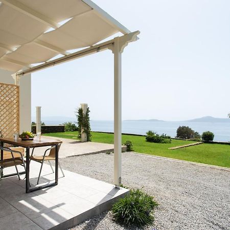 Villa Itis - Elegant Ground Floor Suite With Terrace & Great View Neapoli Voion Bagian luar foto